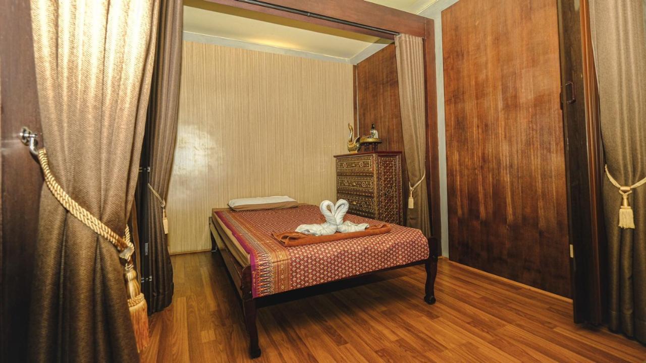 Hotel Spm Residencia Si Racha Exterior foto