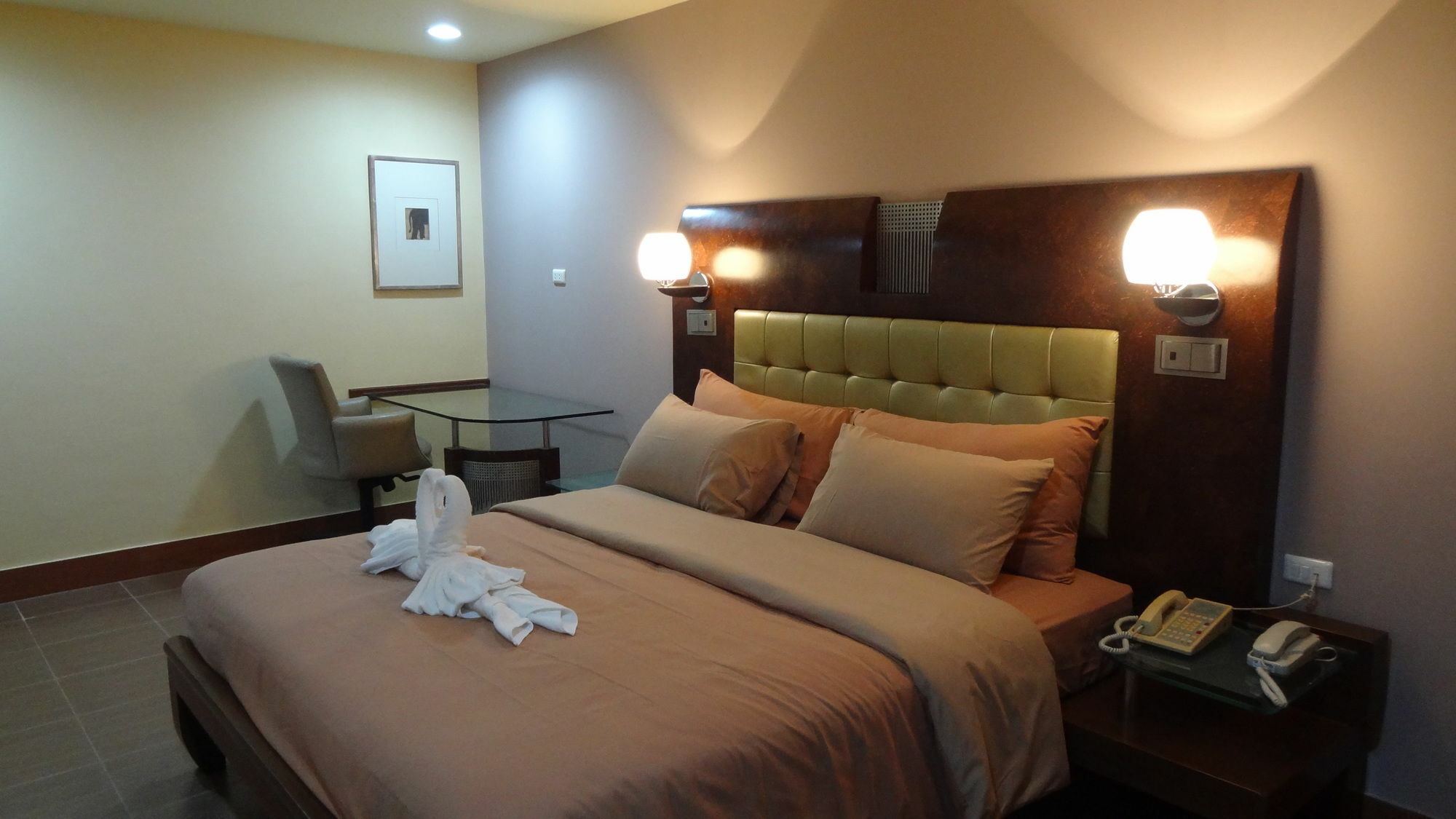 Hotel Spm Residencia Si Racha Exterior foto