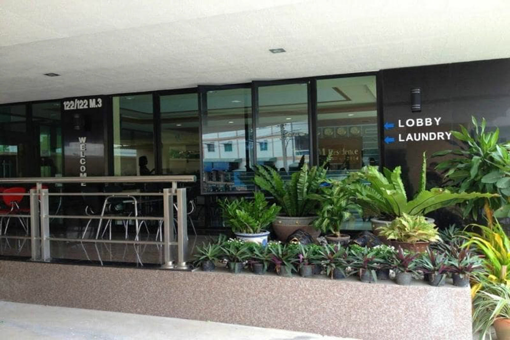Hotel Spm Residencia Si Racha Exterior foto