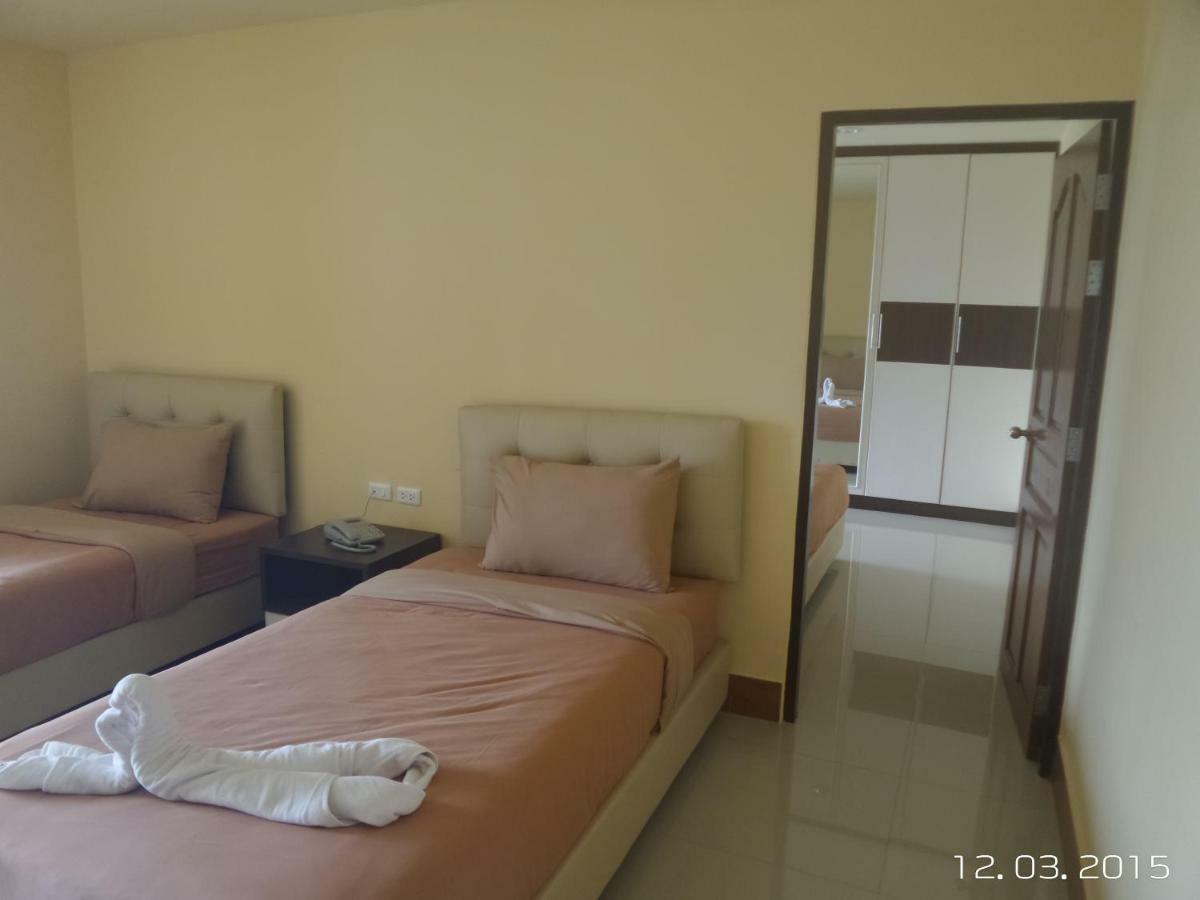 Hotel Spm Residencia Si Racha Exterior foto